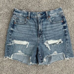 American Eagle distressed, high-rise shorts